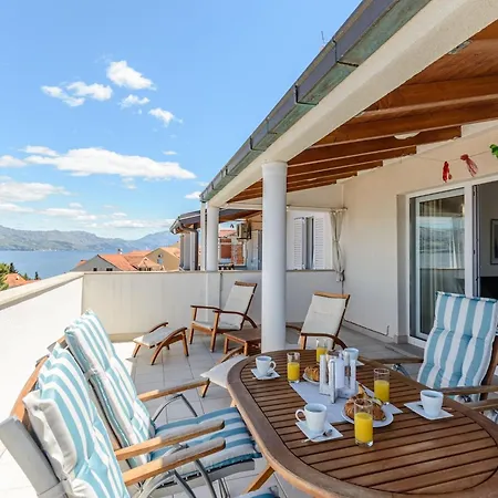 Sunset View - One Bedroom With Balcony And Sea View Postira