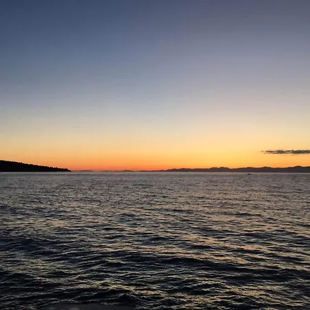 Sunset View - One Bedroom With Balcony And Sea View * Postira